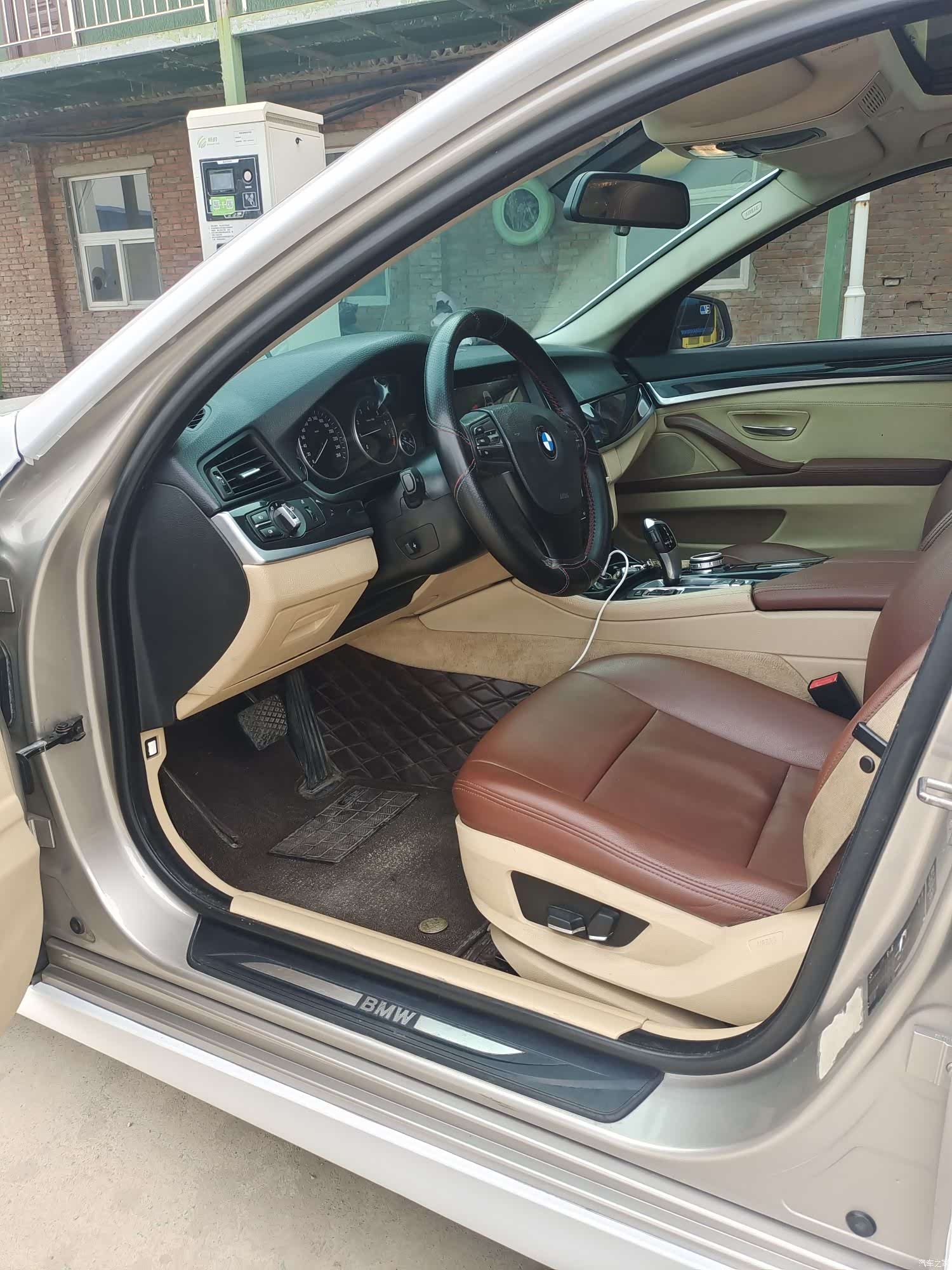 BMW 5 Series, 2013 все фото