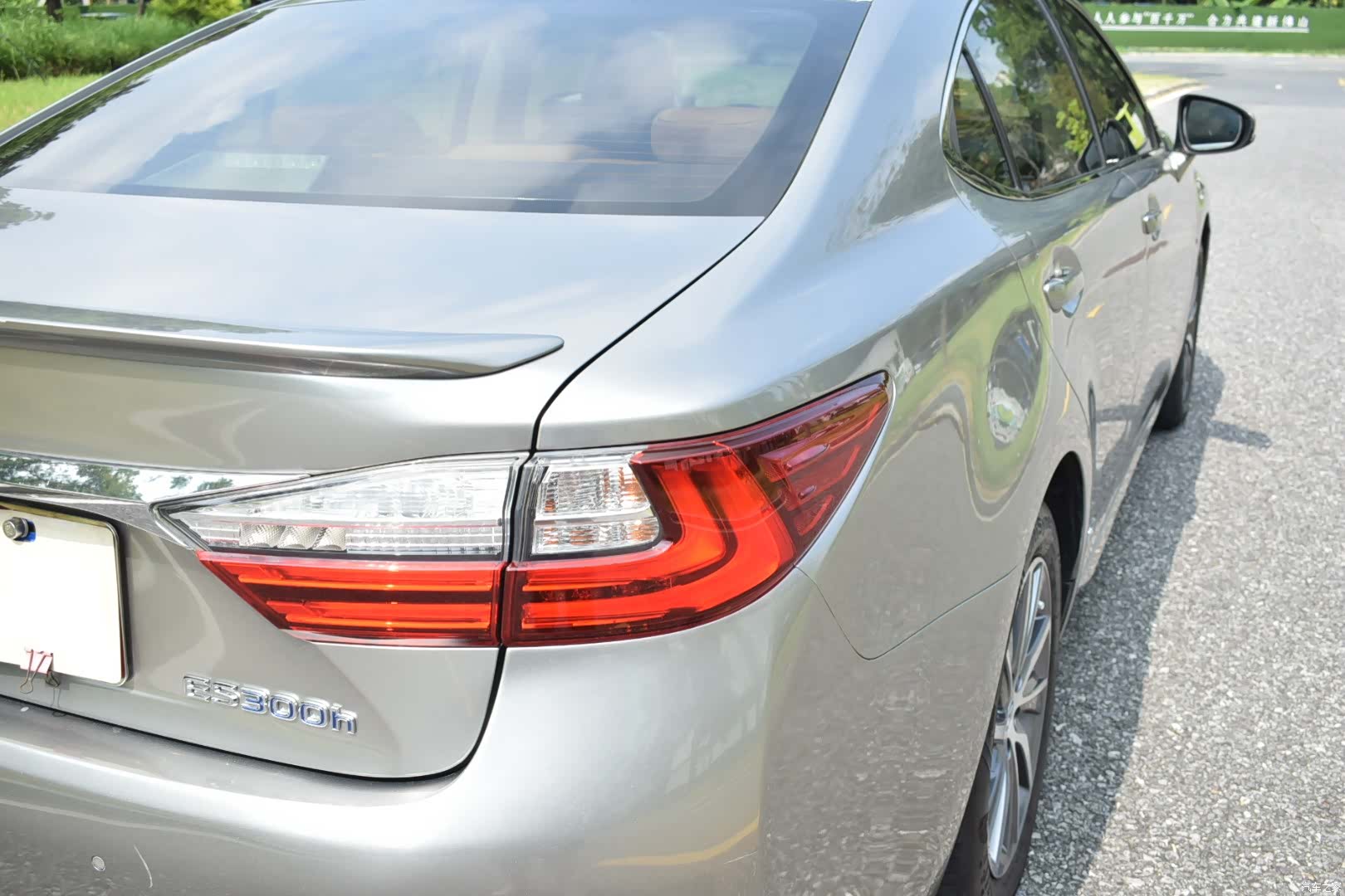 Lexus ES, 2017 10