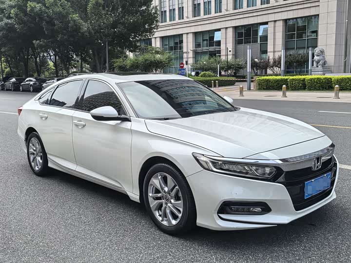 Honda Accord, 2019 года фото 6