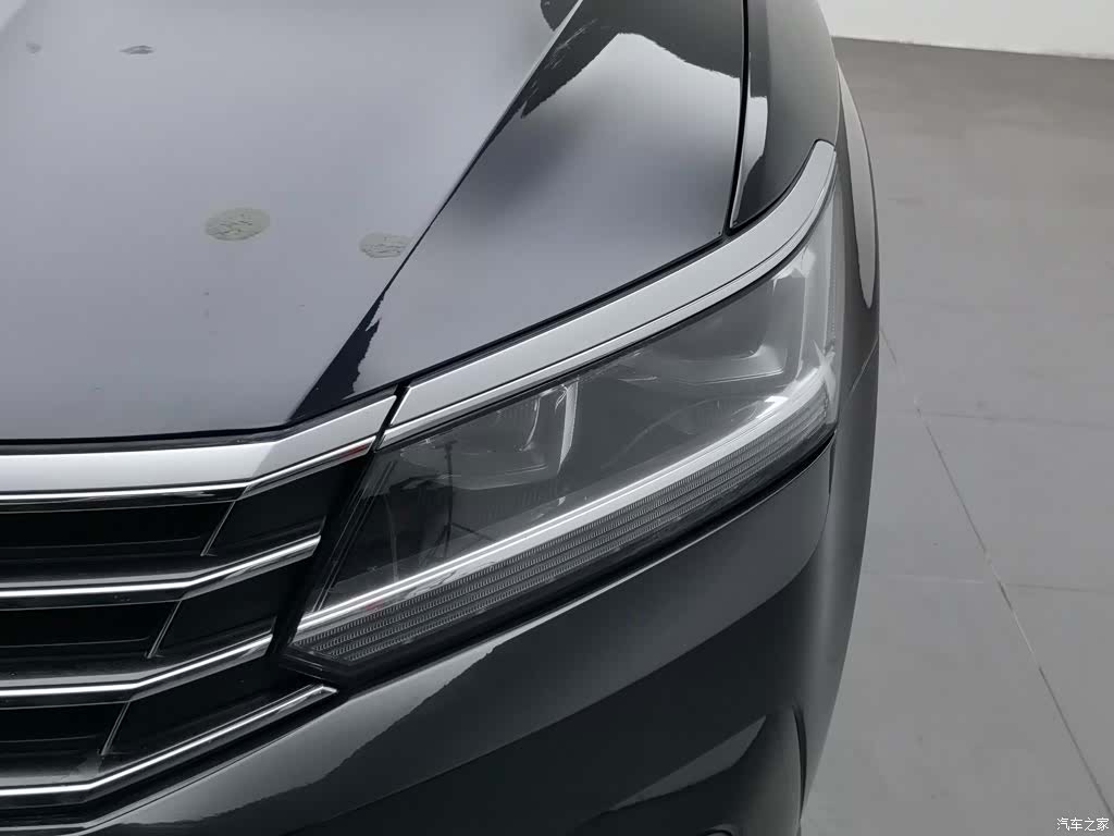 Volkswagen Passat, 2018 все фото