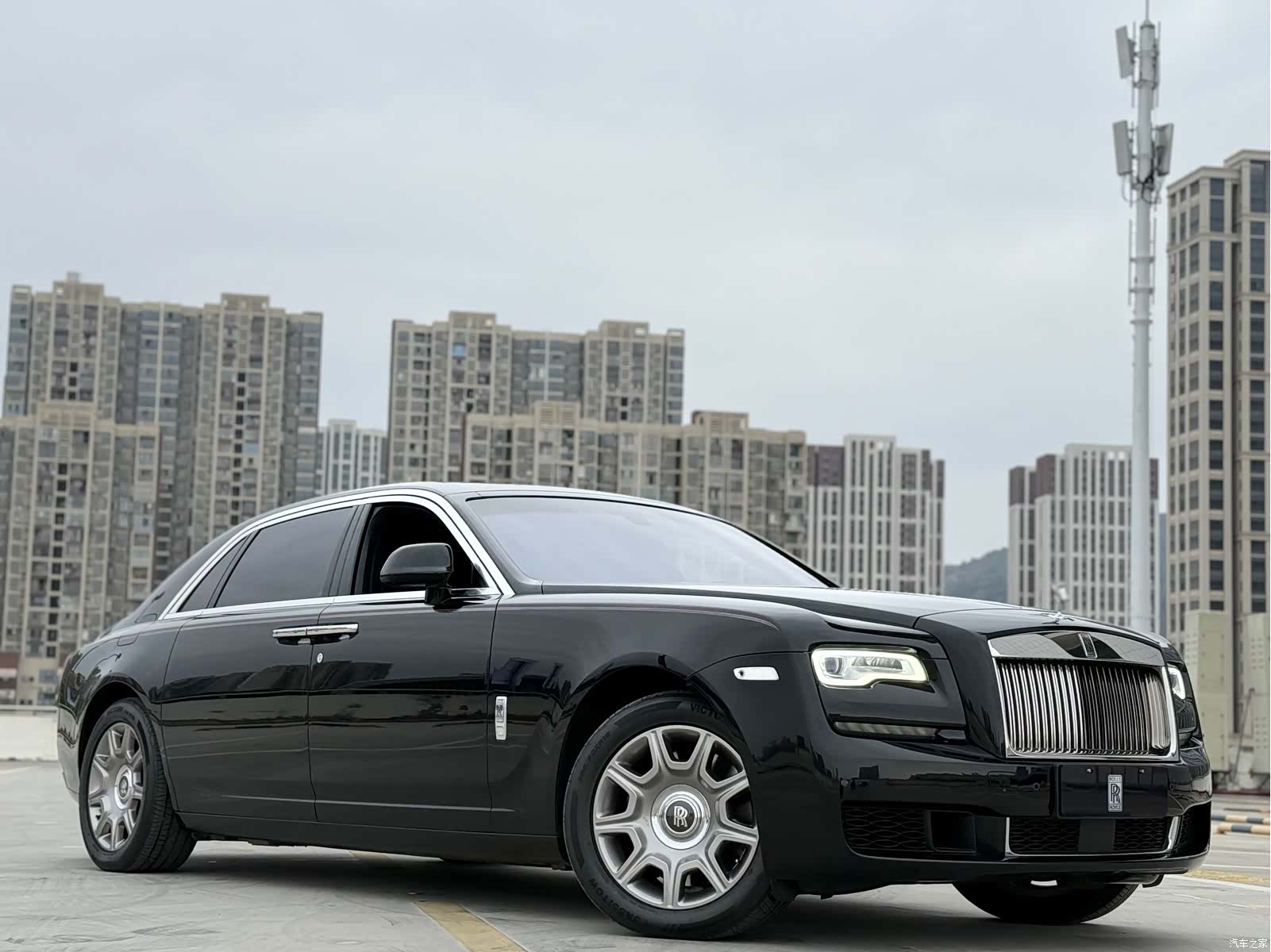 Rolls-Royce Ghost, 2018 3