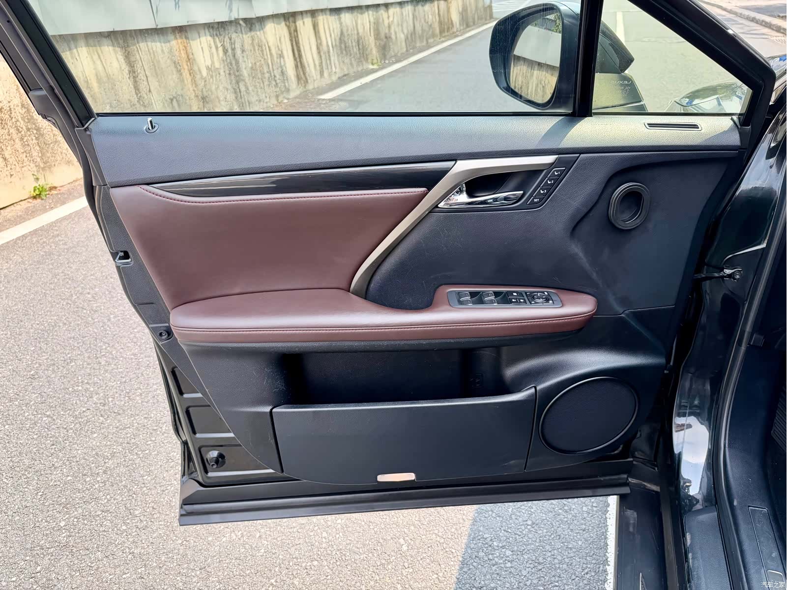 Lexus RX, 2020 12