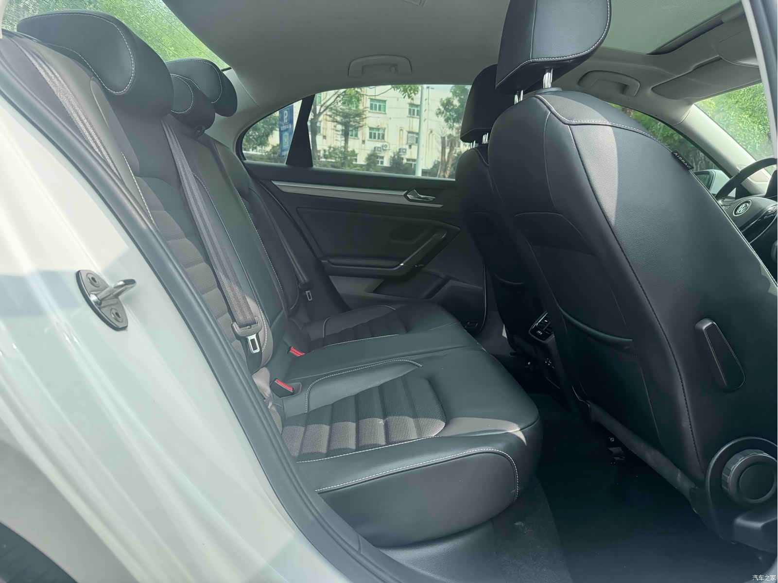 Volkswagen Lamando, 2022 11