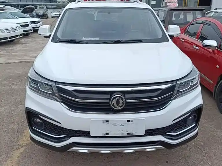 Forthing Jingyi X5 Forthing Jingyi X5