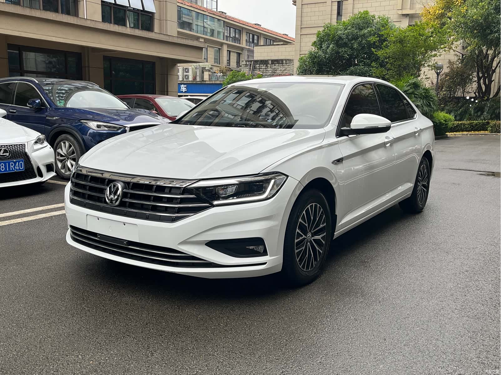 Volkswagen Sagitar