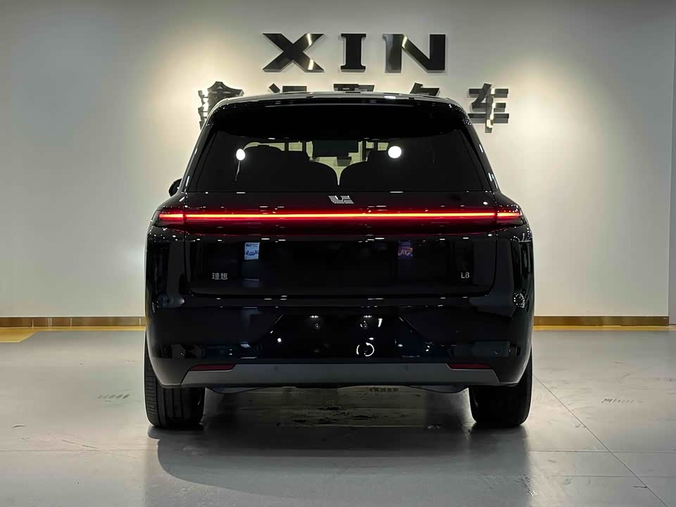 Li Auto Ideal L8