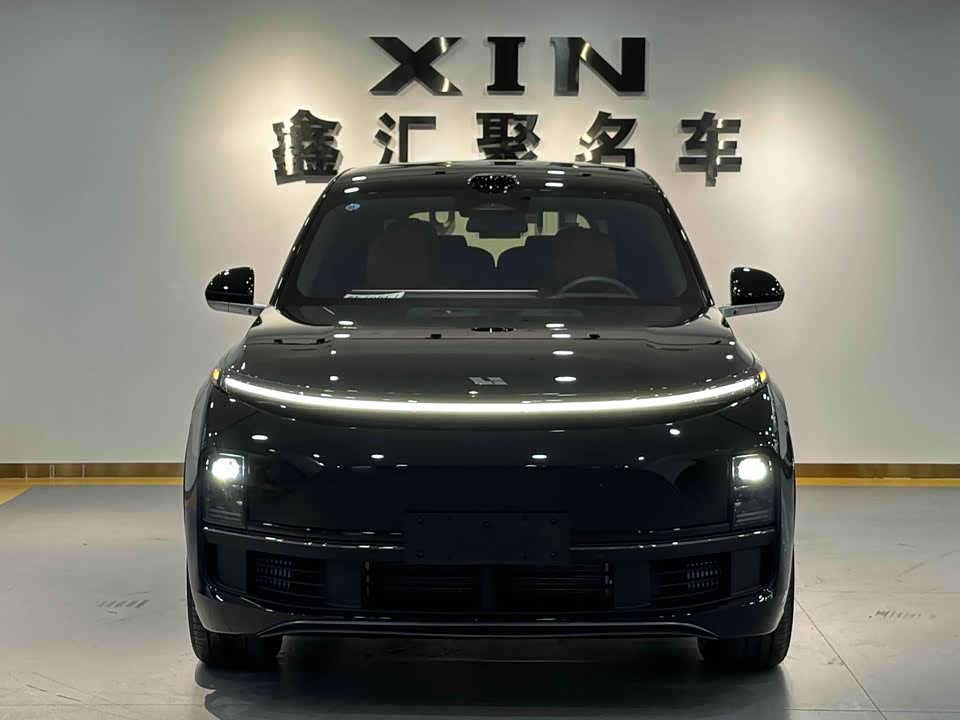 Li Auto Ideal L8
