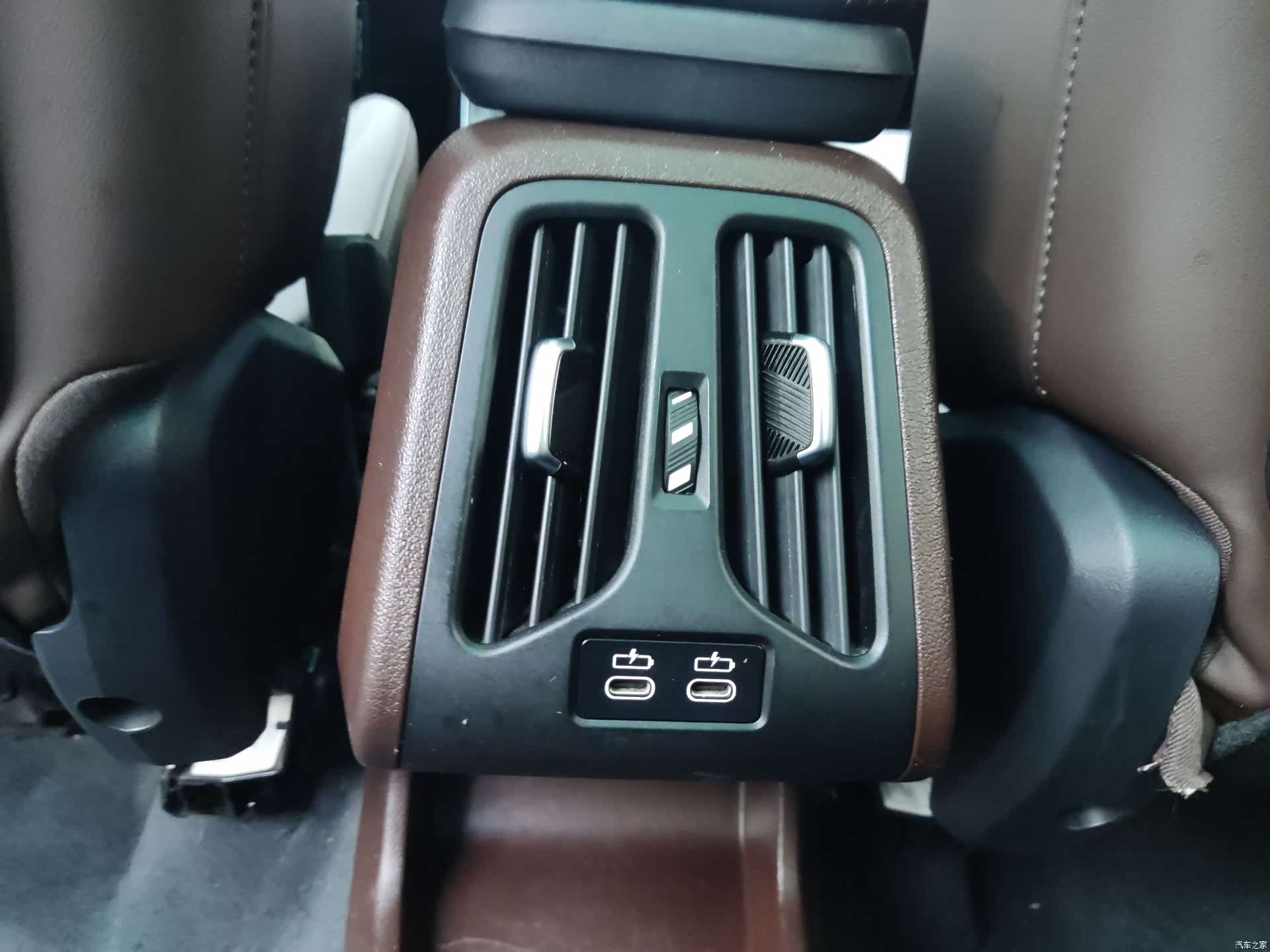BMW X1, 2023 12