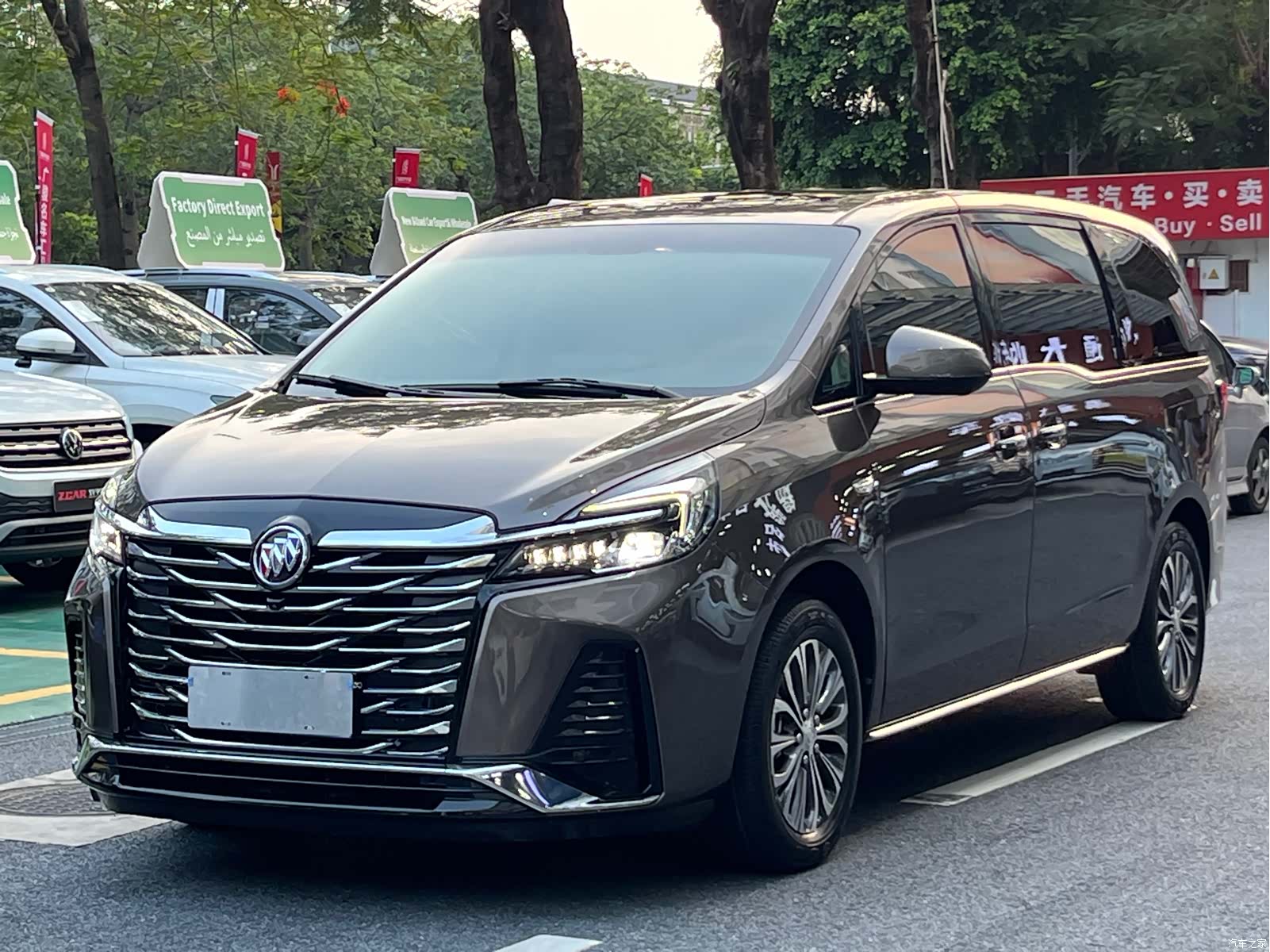 Buick GL8, 2023 1