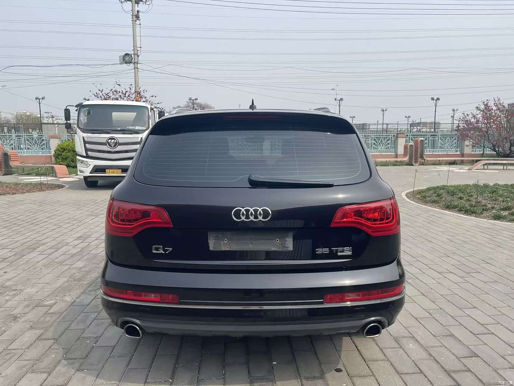 Audi Q7, 2012 7