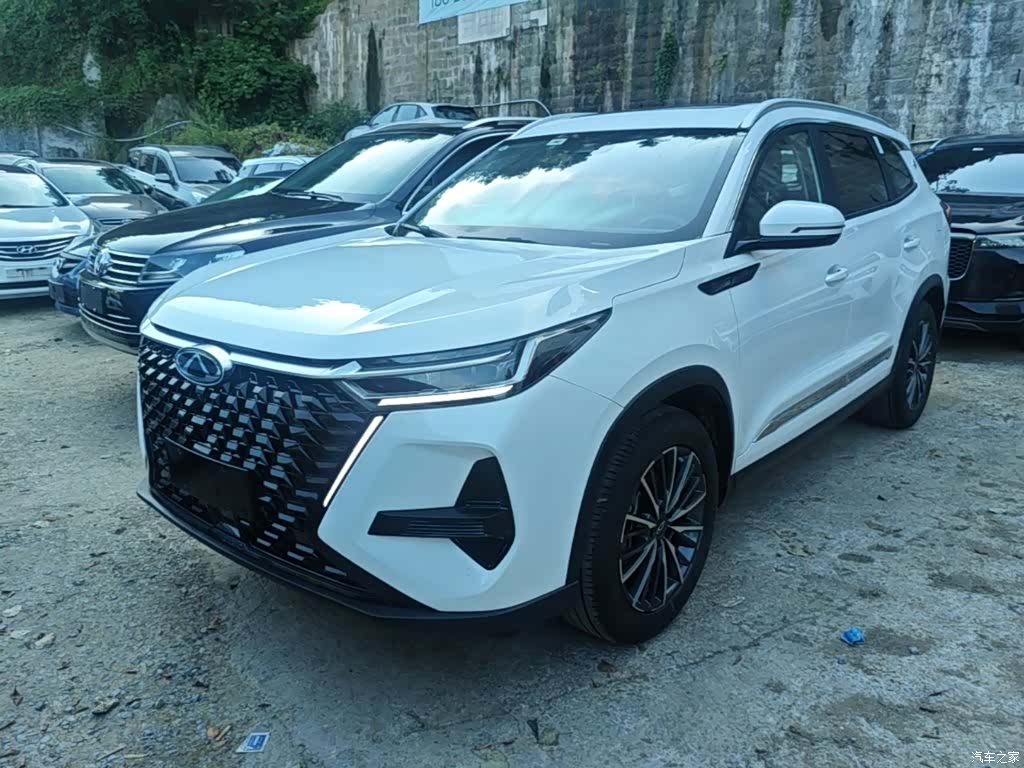 Chery Tiggo 8, 2025 1