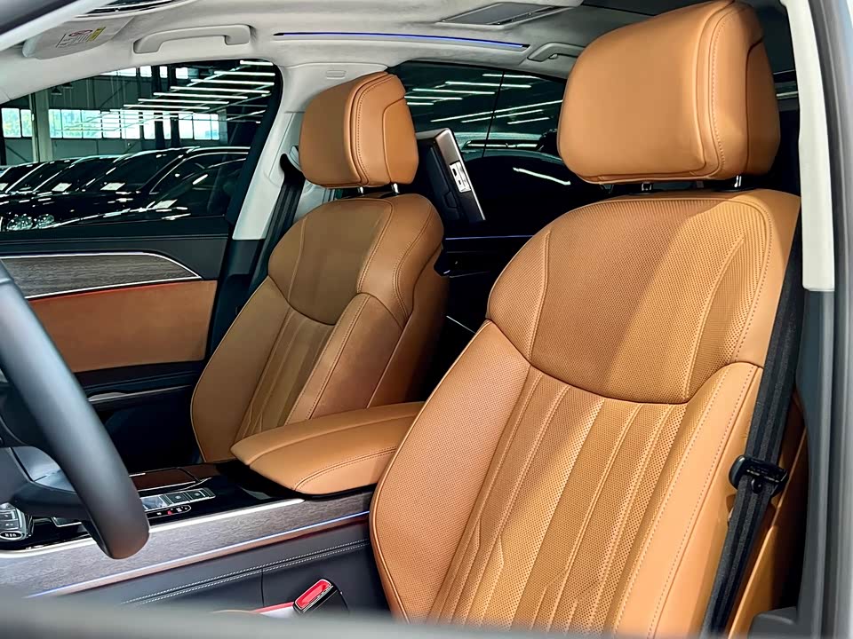 Audi A8 Audi A8