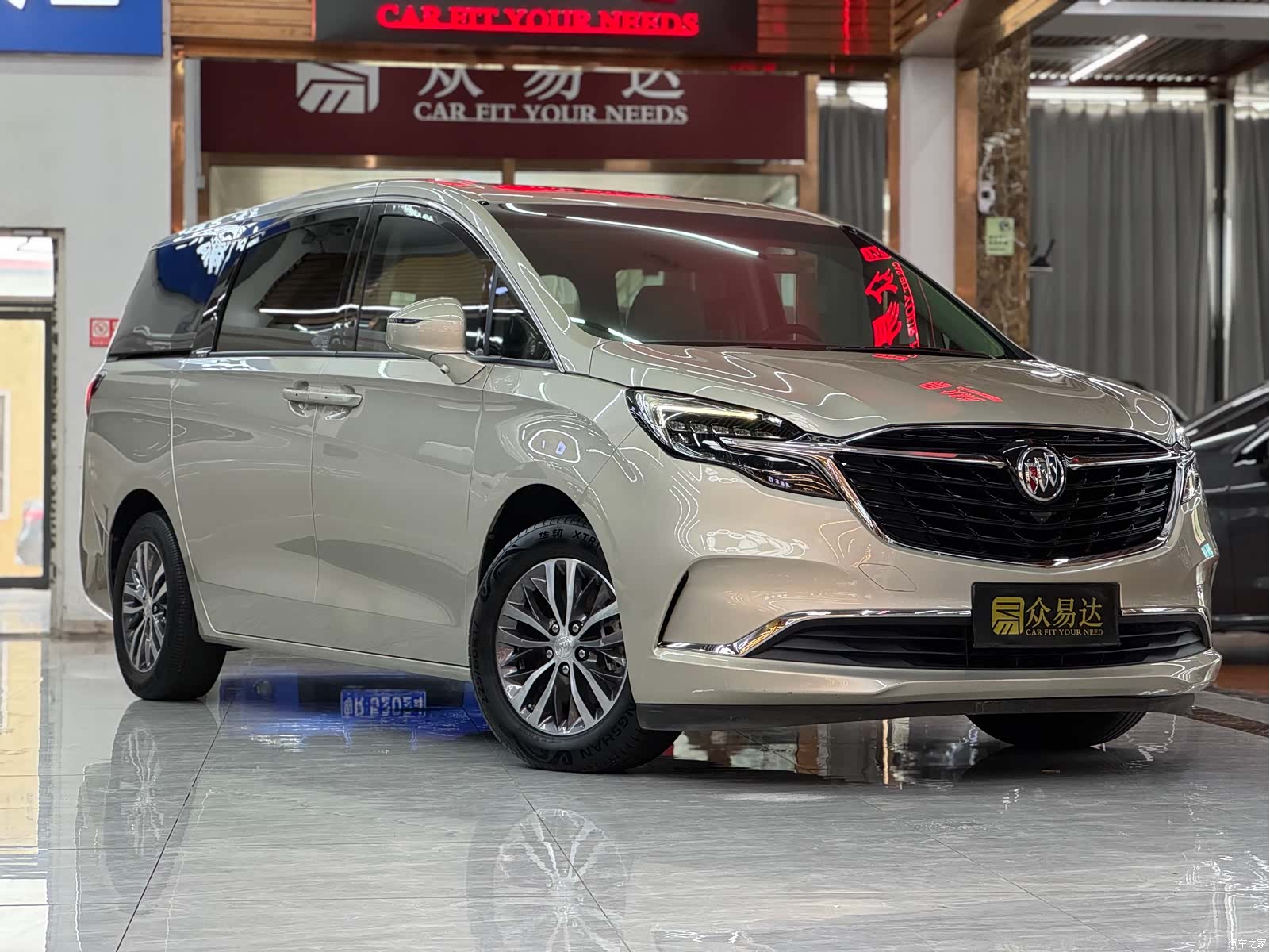 Buick GL8, 2022 все фото