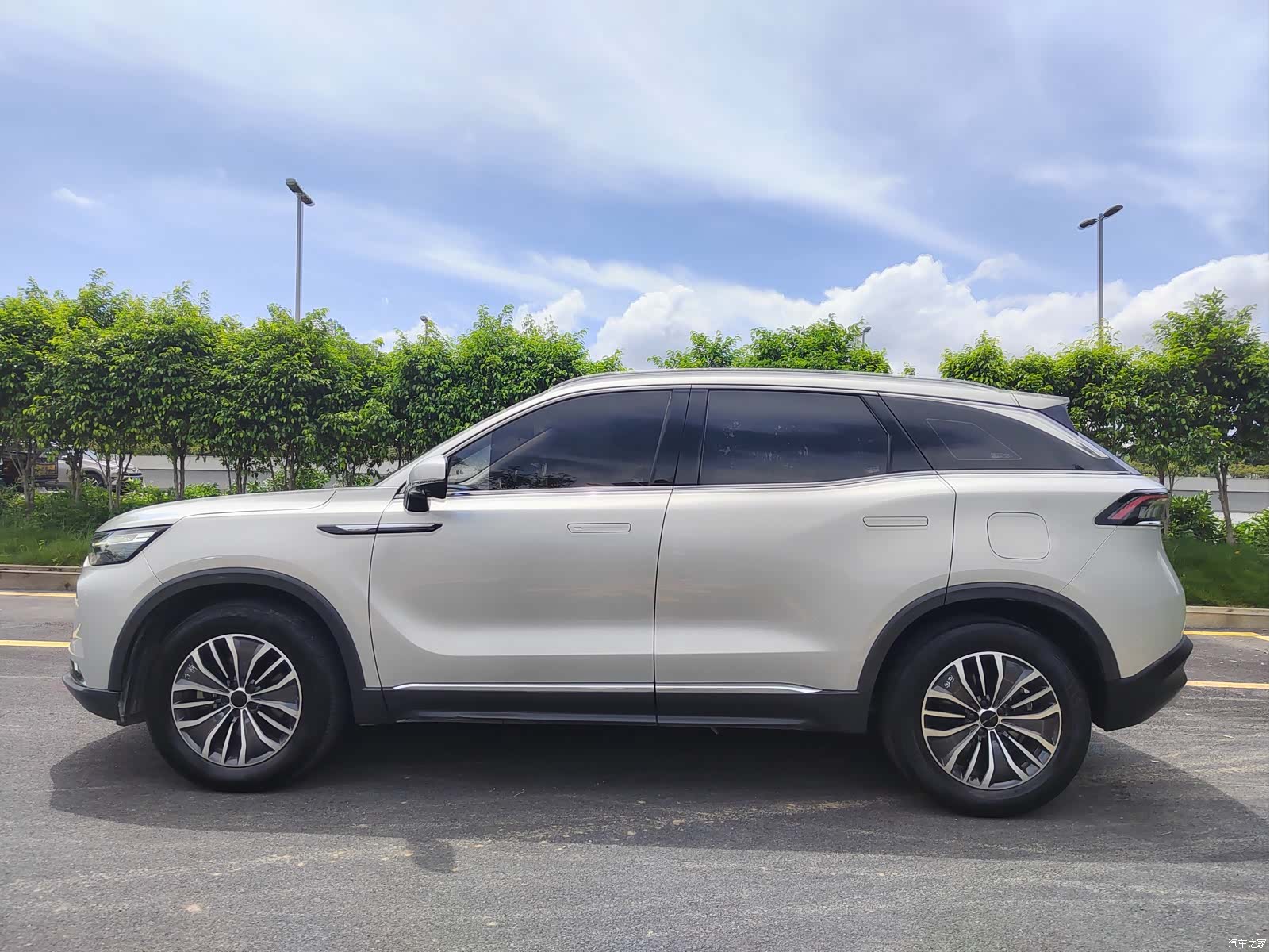 BAIC X7, 2020 4