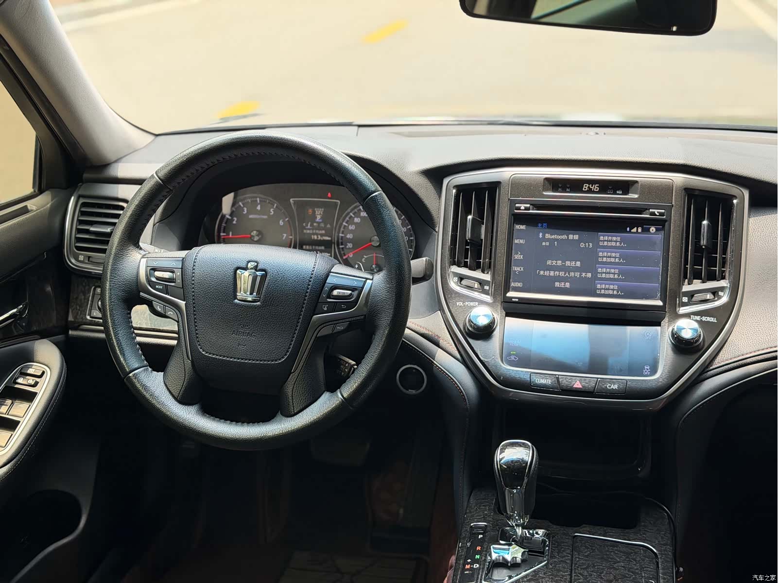 Toyota Crown, 2018 16