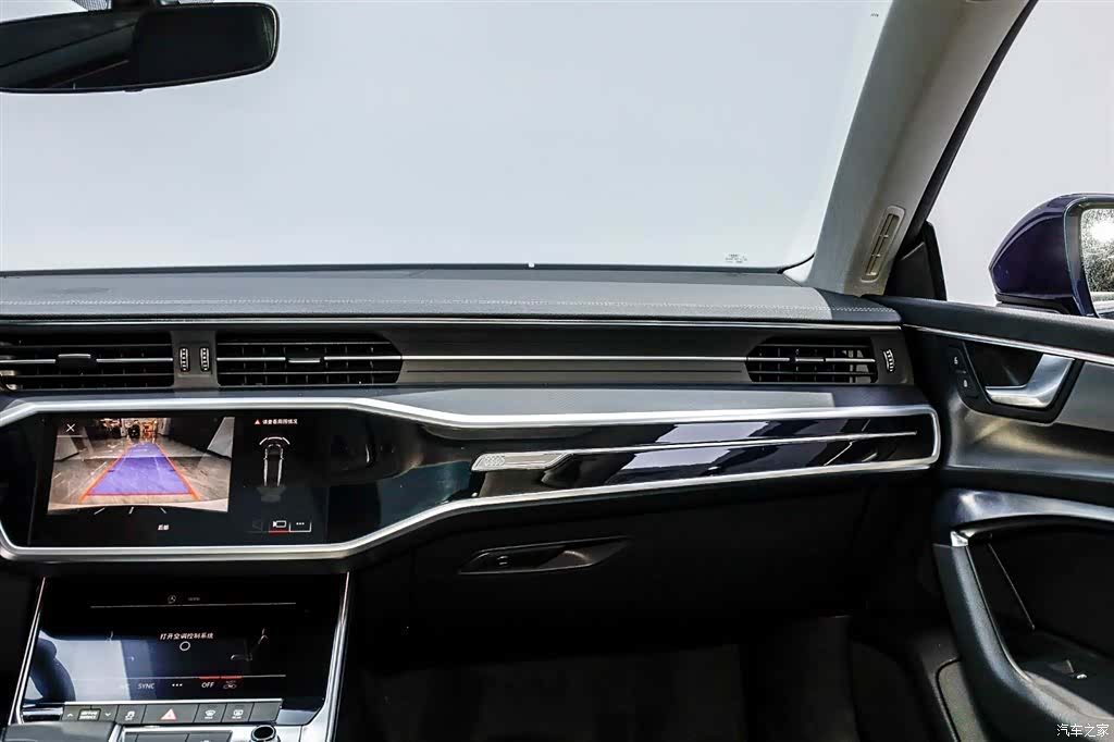 Audi A7L, 2024 31