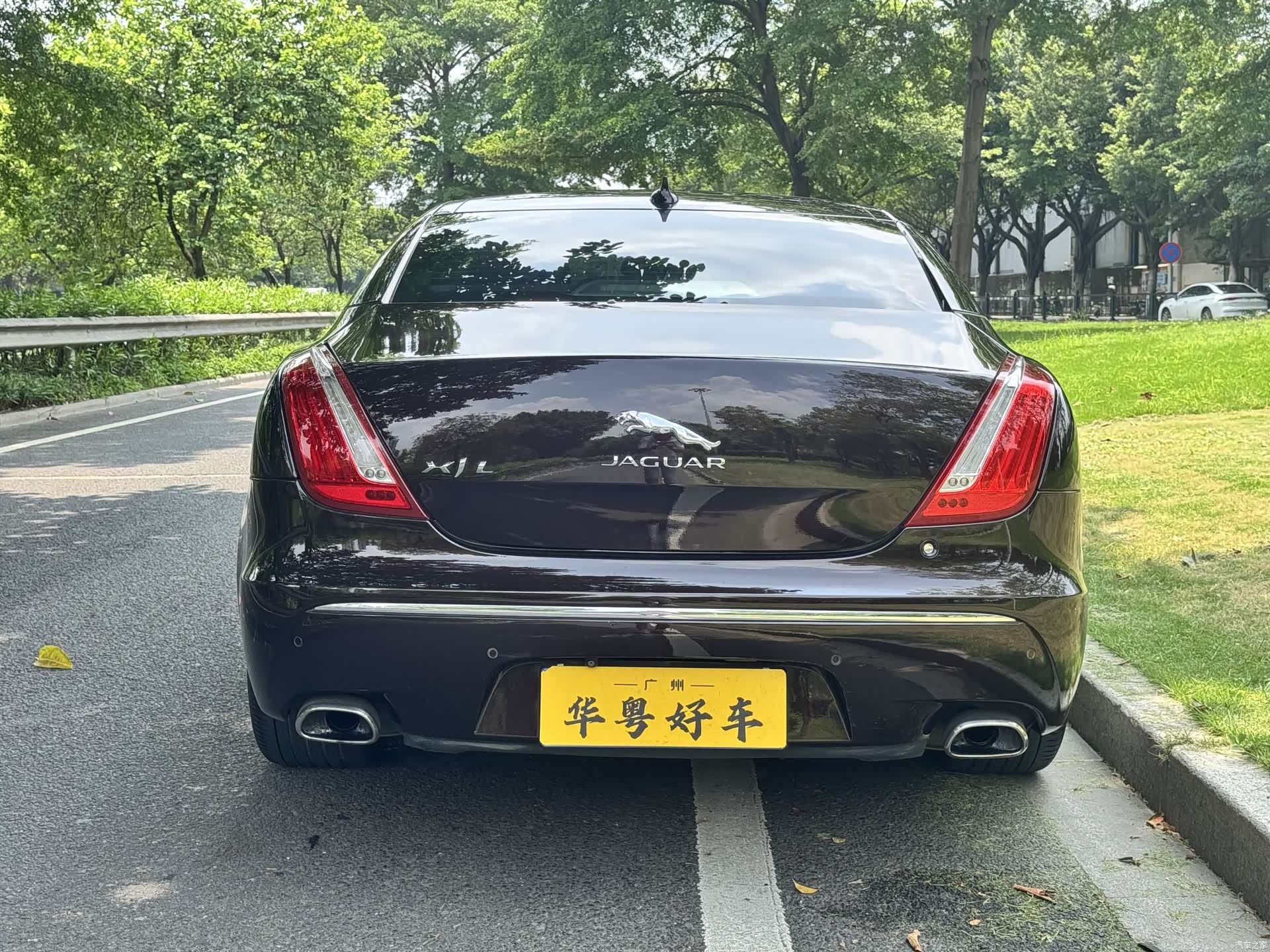 Jaguar XJ, 2014 3