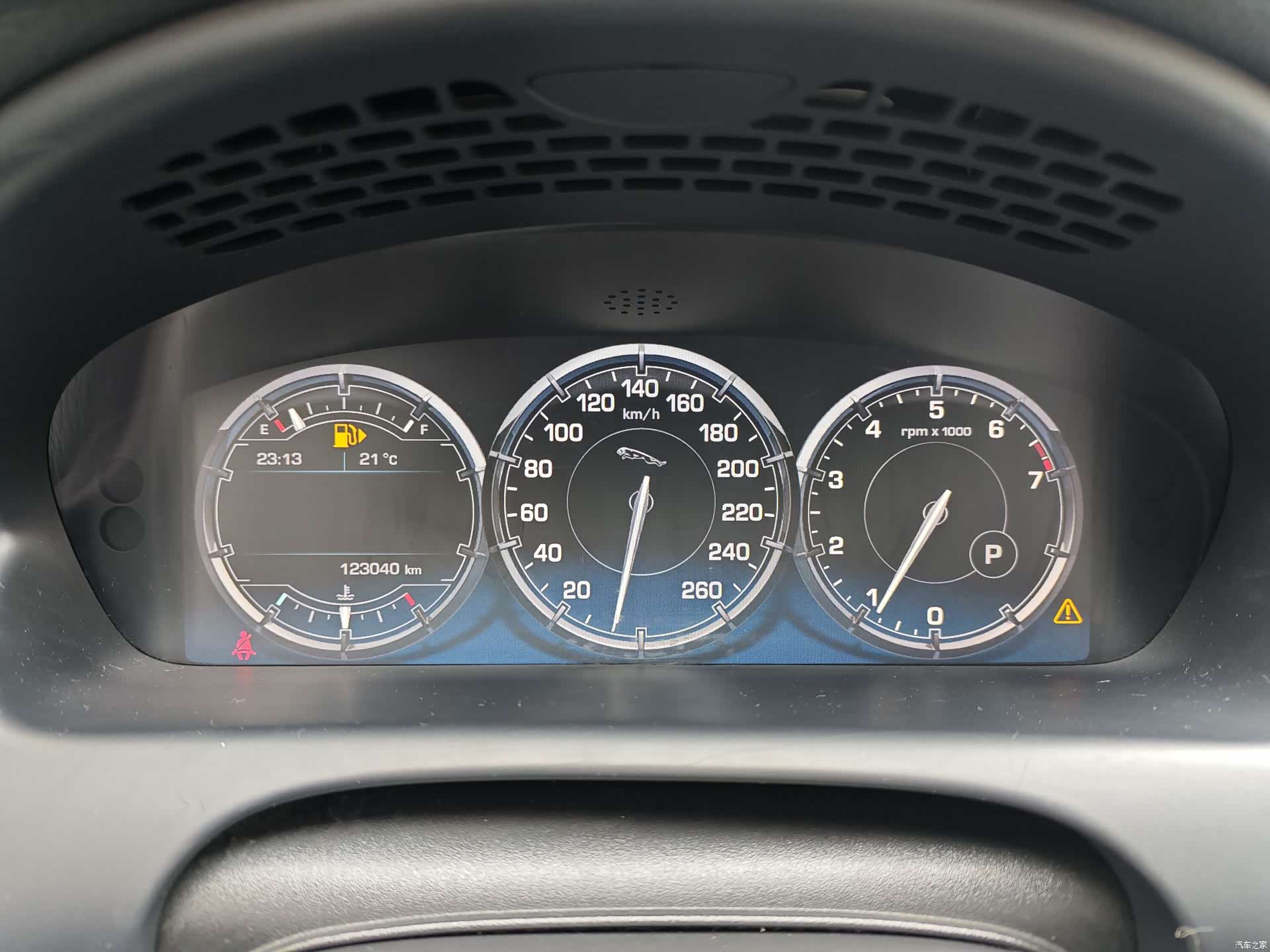 Jaguar XJ, 2014 21