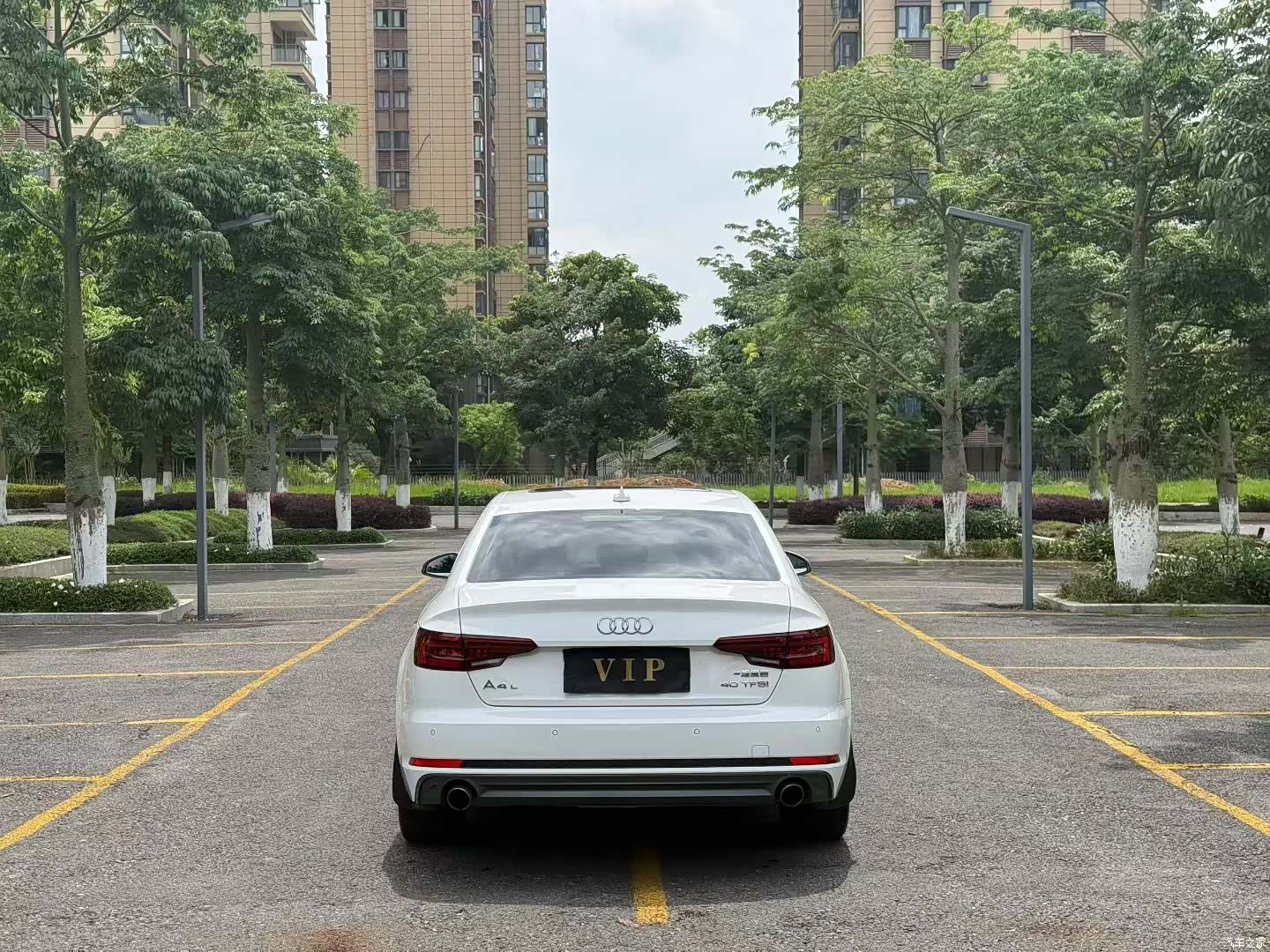 Audi A4L, 2018 4