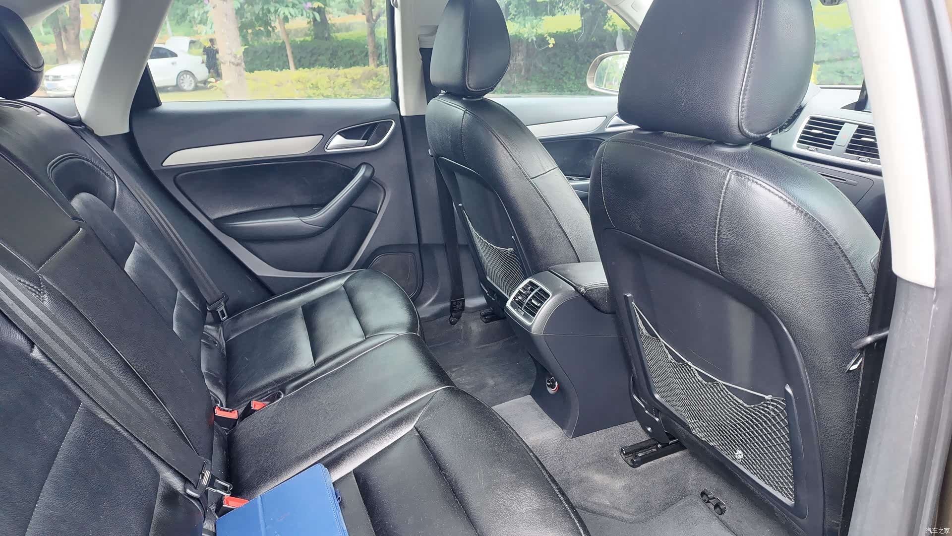 Audi Q3, 2014 27