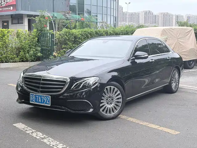 Mercedes-Benz E-Class 2020 — купить из Китая под заказ