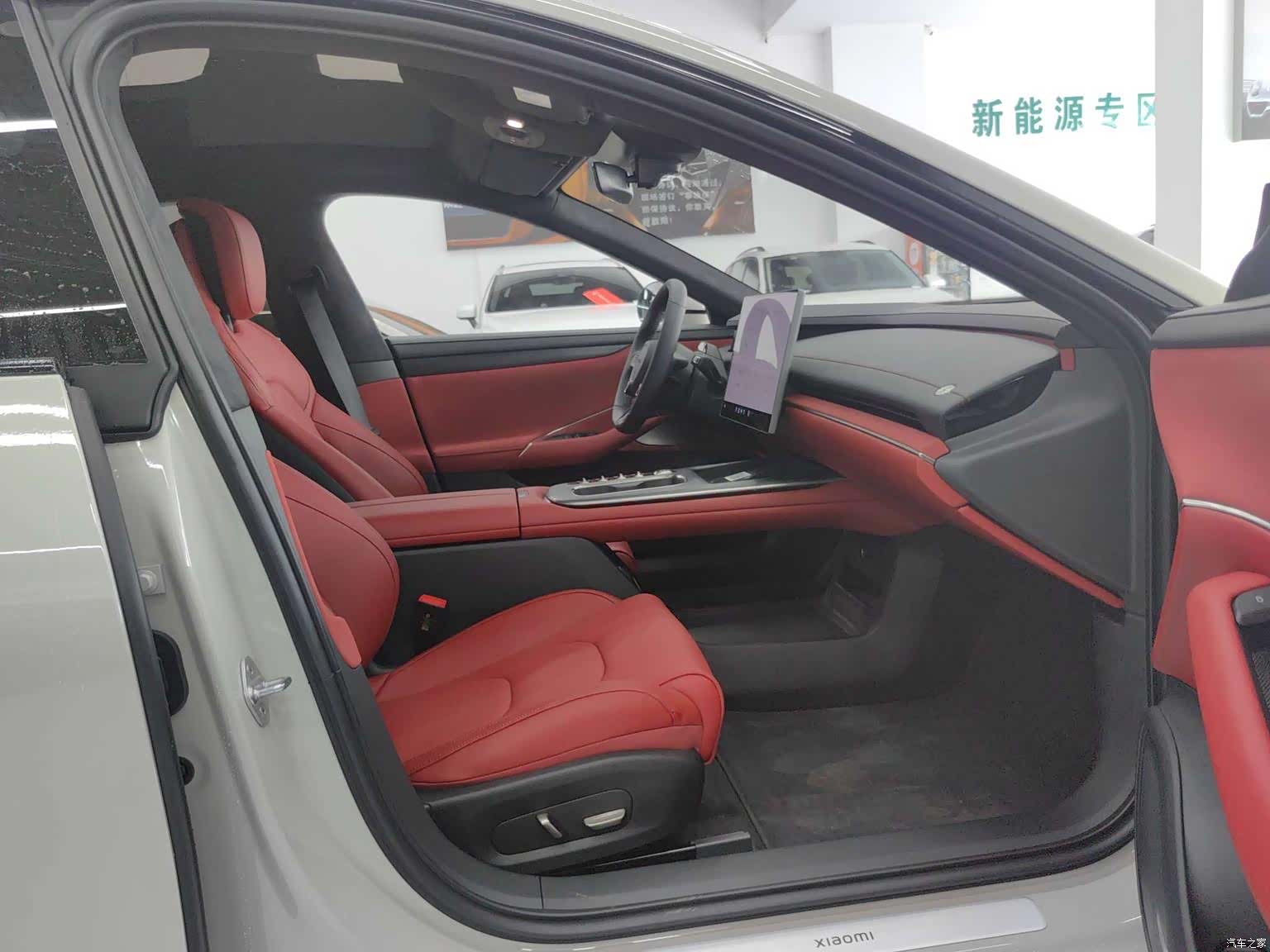 Xiaomi SU7, 2024 8