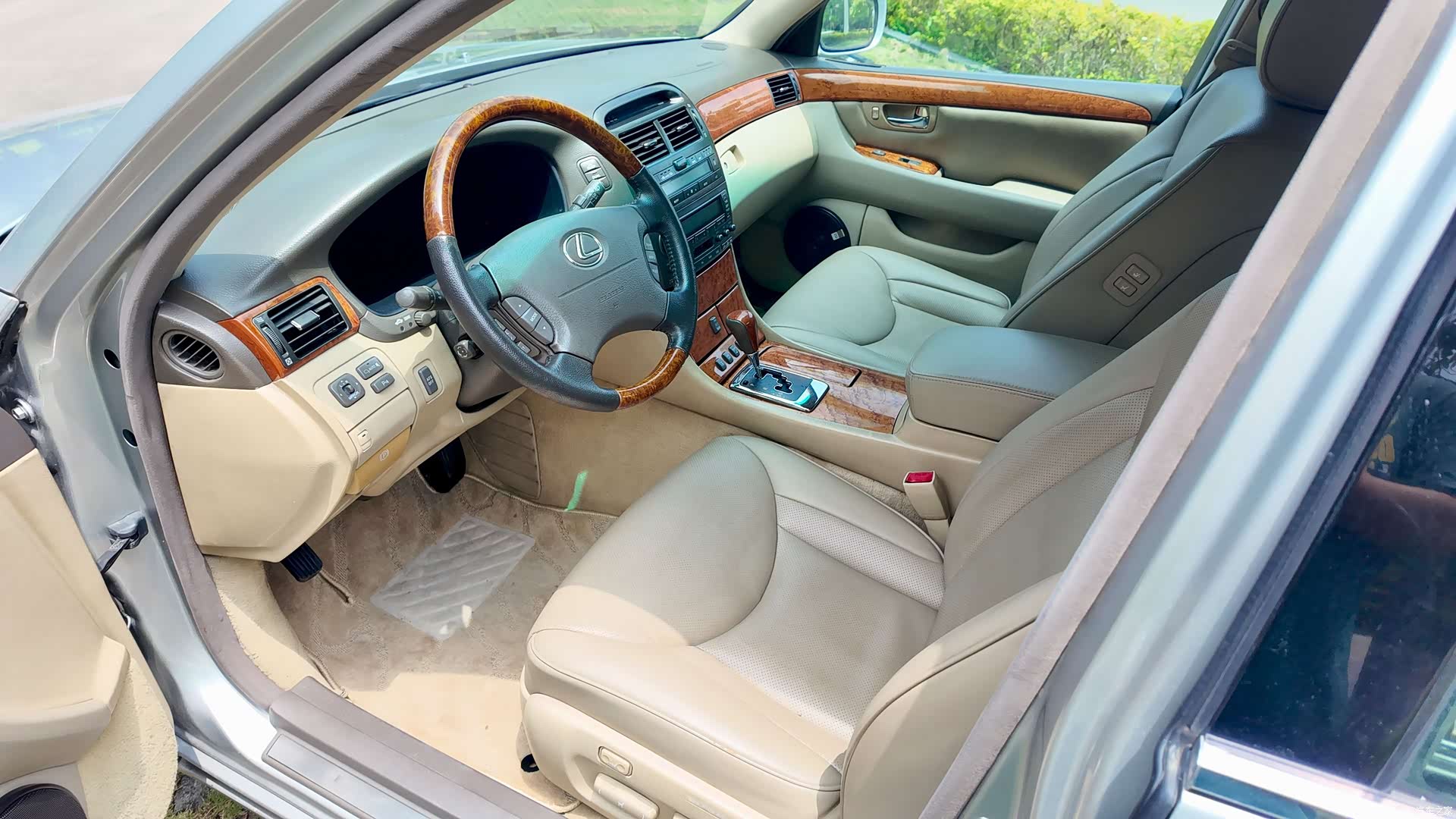 Lexus LS, 2005 50