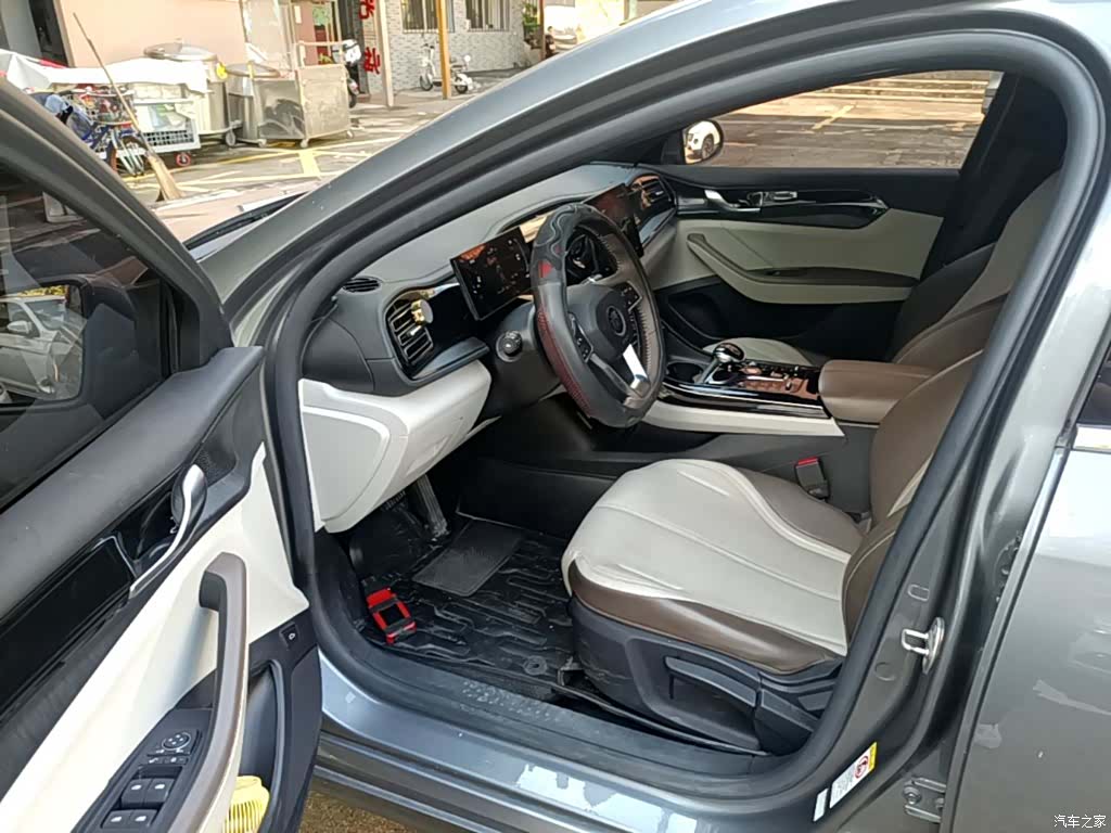 BYD Qin, 2024 16