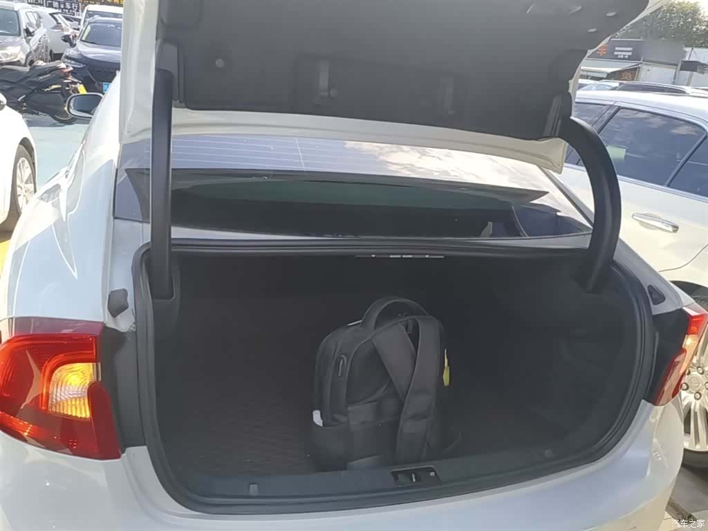 Volvo S60, 2016 19