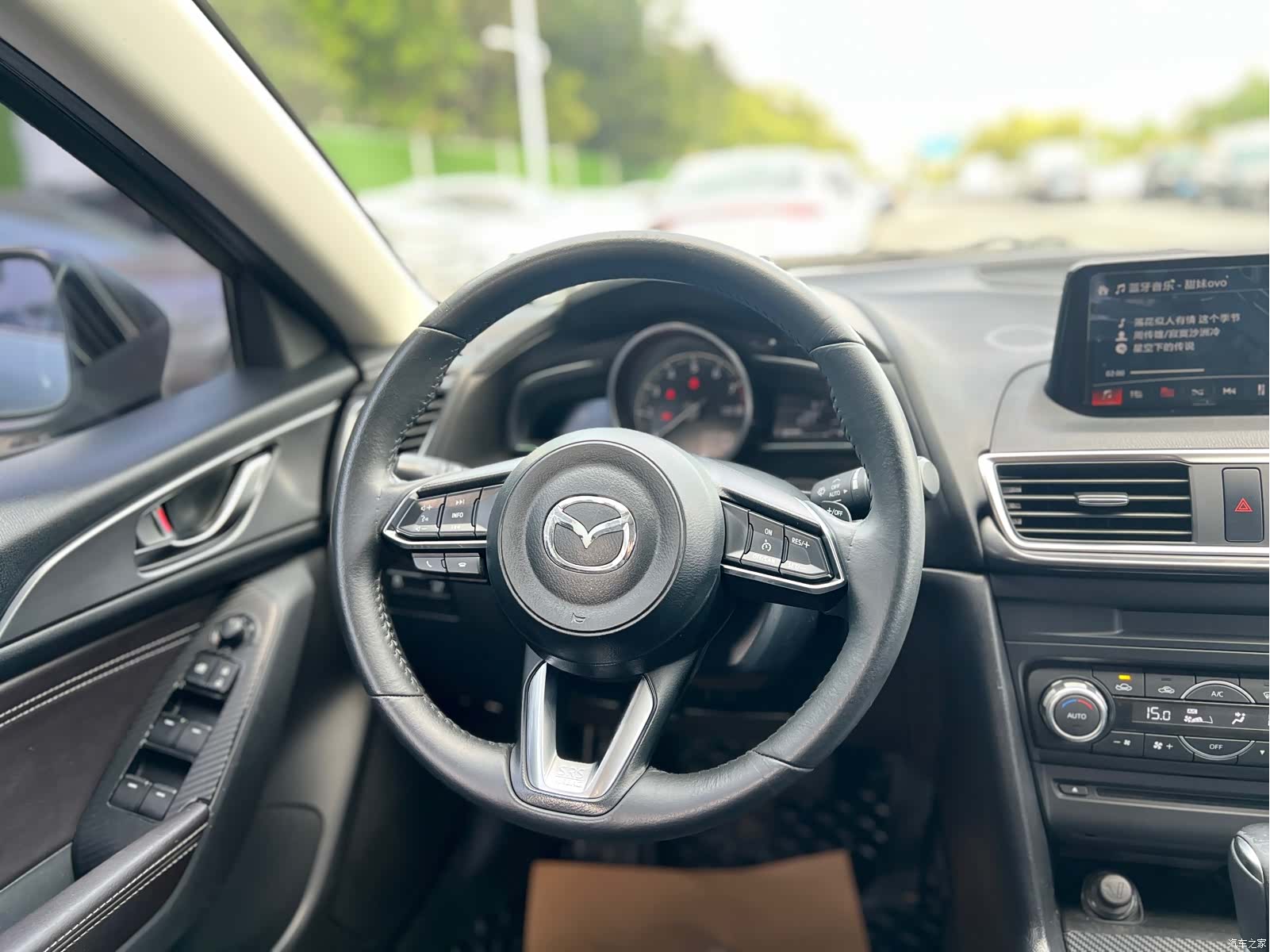 Mazda Mazda3, 2018 9