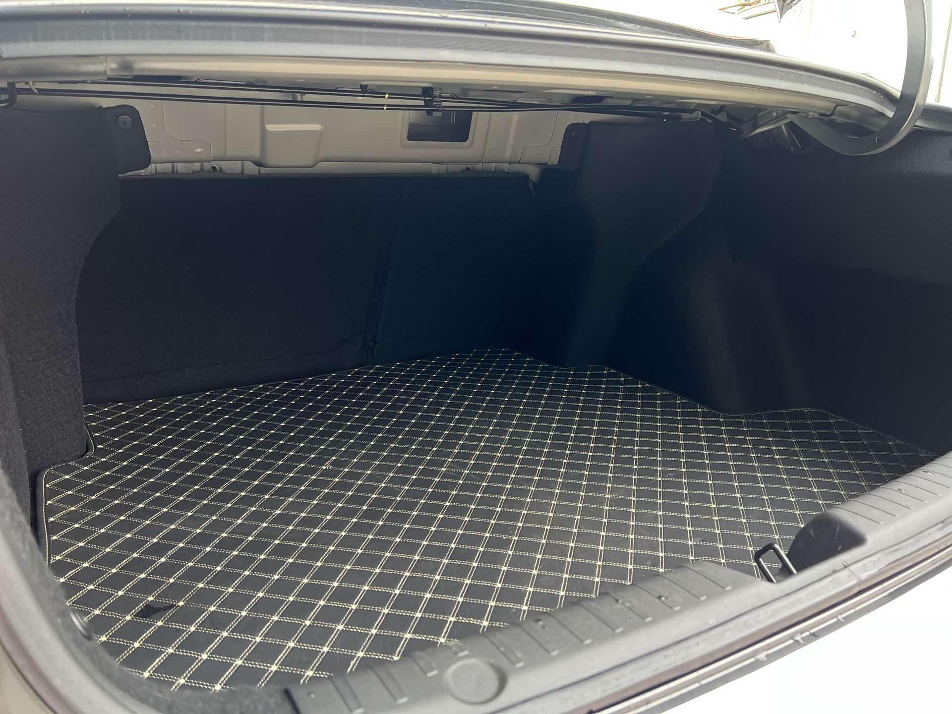 Changan Eado, 2025 10