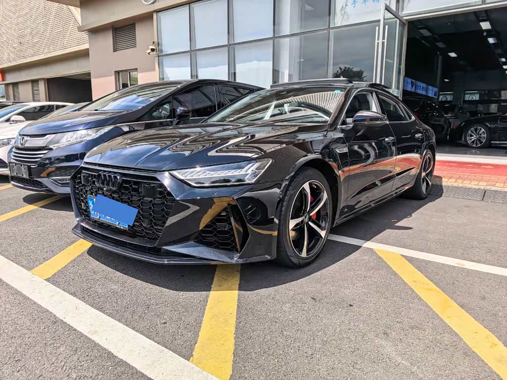 Audi A7L