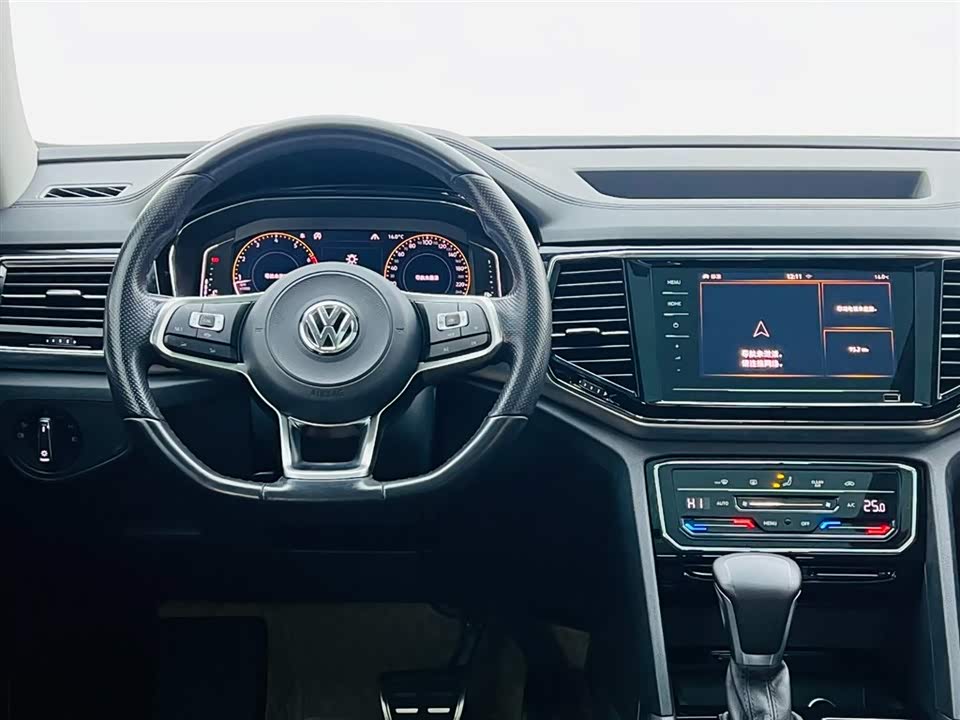 Volkswagen Tourang