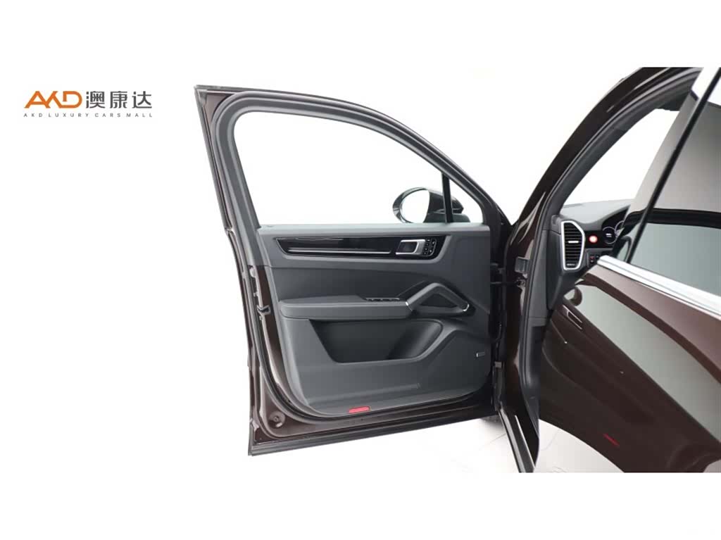 Porsche Cayenne, 2018 10