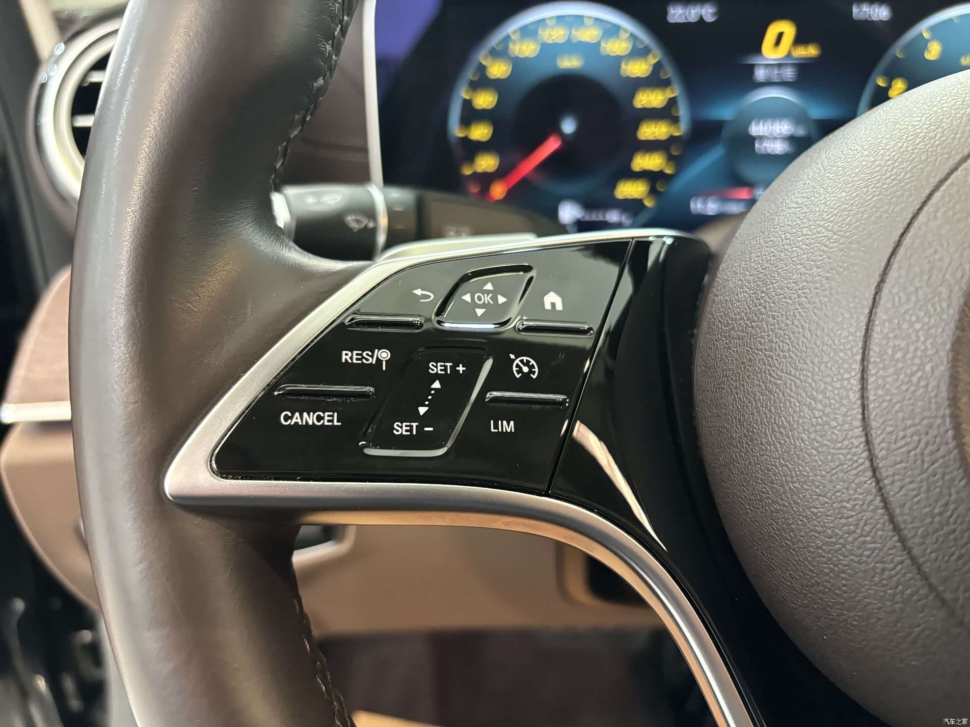 Mercedes-Benz E-Class, 2022 16