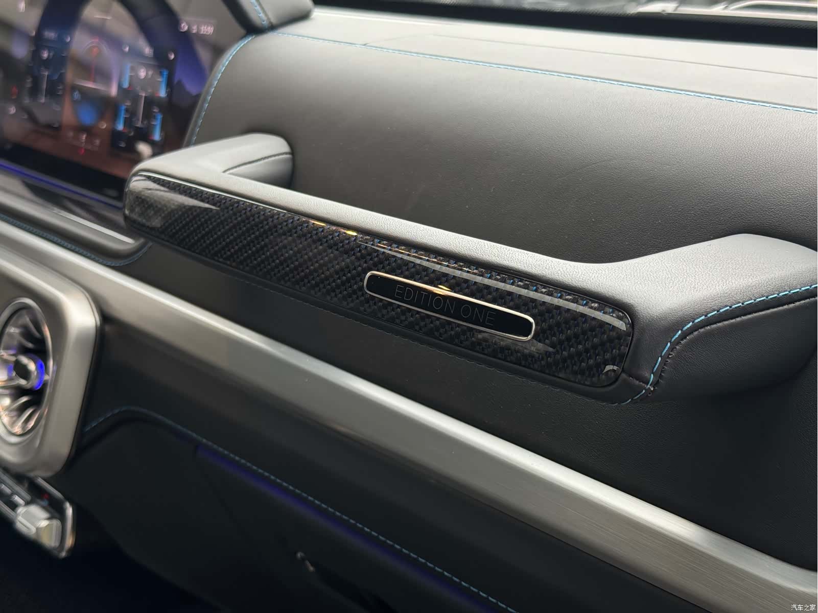 Mercedes-Benz G-Class, 2024 22