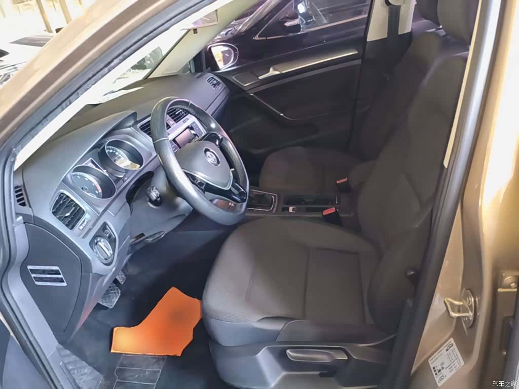 Volkswagen Golf, 2016 15