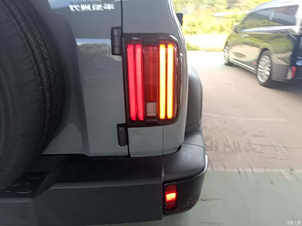 Tank 300, 2024 8