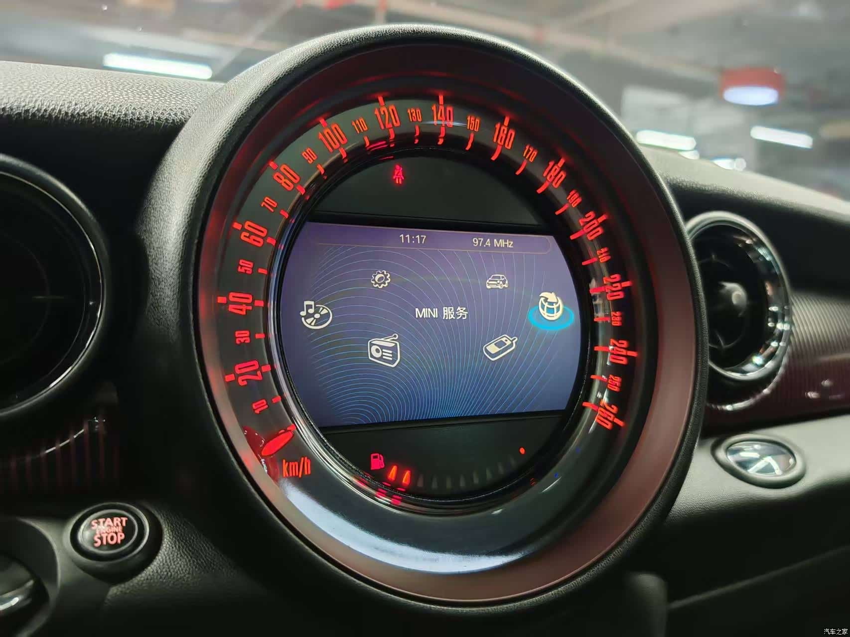 Mini Clubman, 2012 21