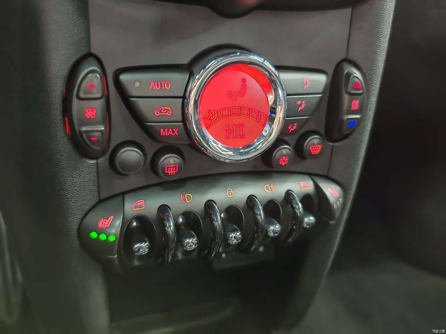 Mini Clubman, 2012 22
