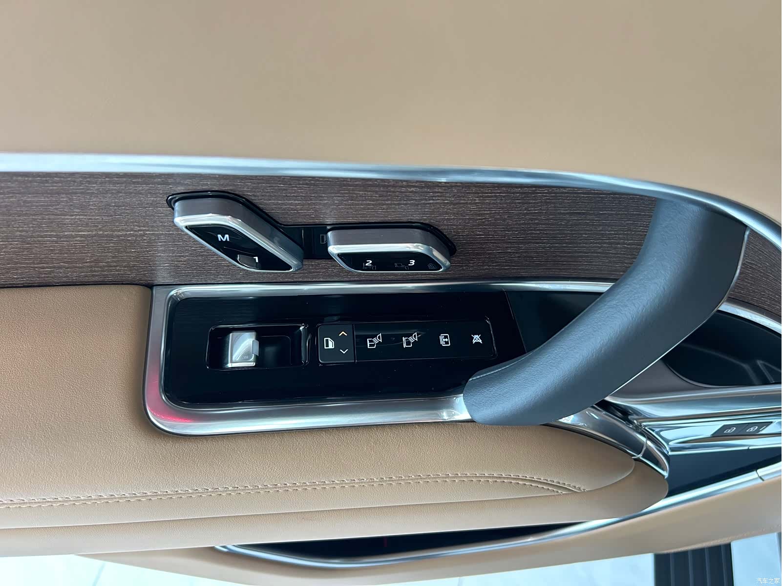 Land Rover Range Rover, 2023 23