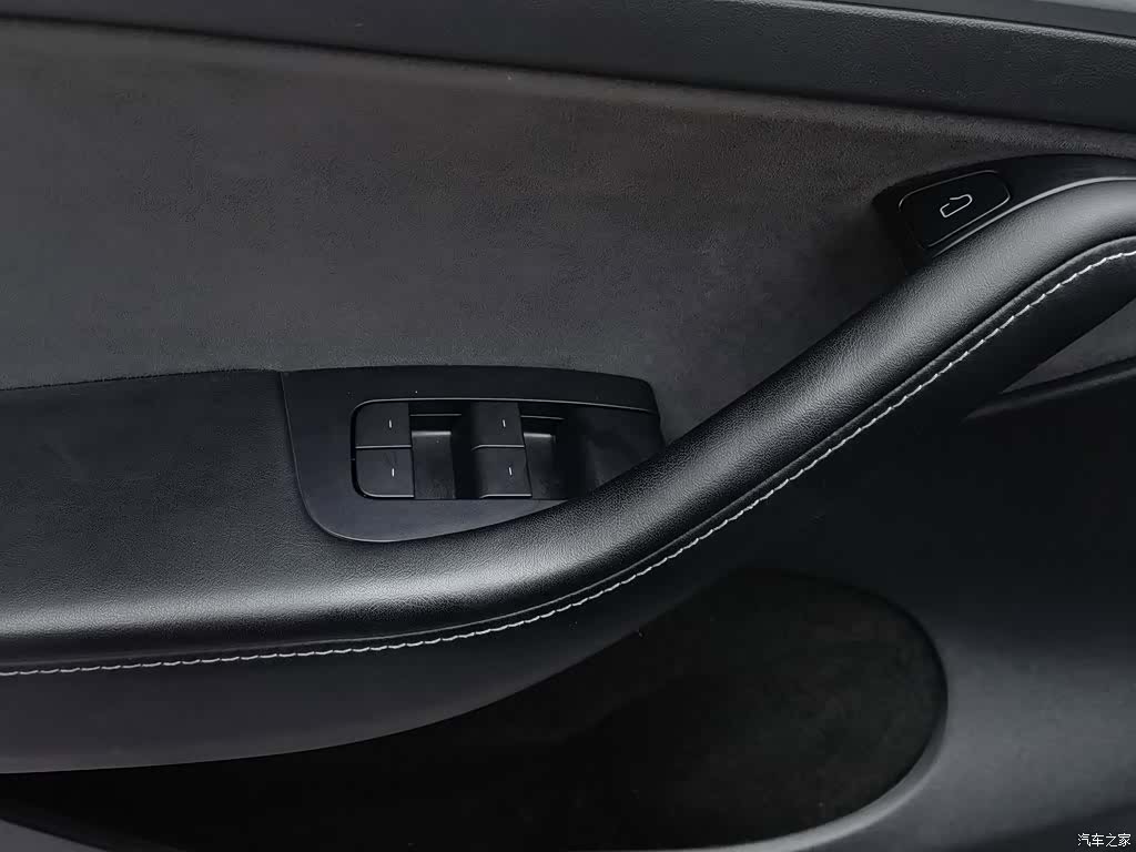 Tesla Model Y, 2022 9