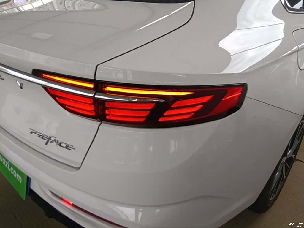 Geely Preface, 2022 8