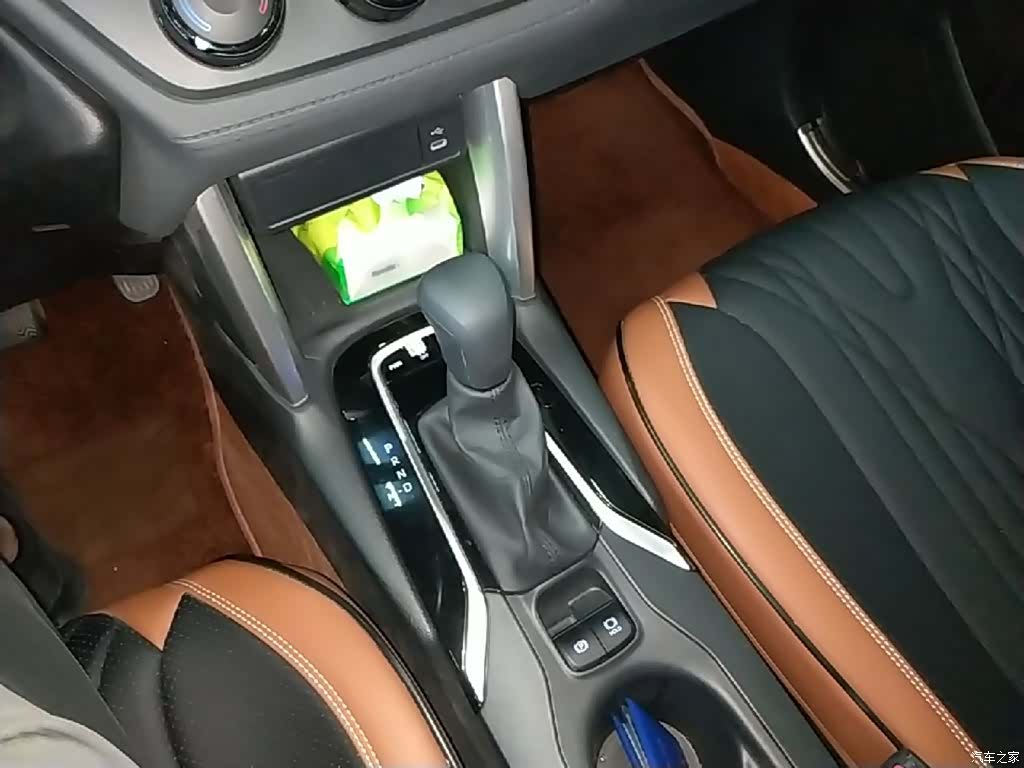 Toyota Corolla, 2025 14