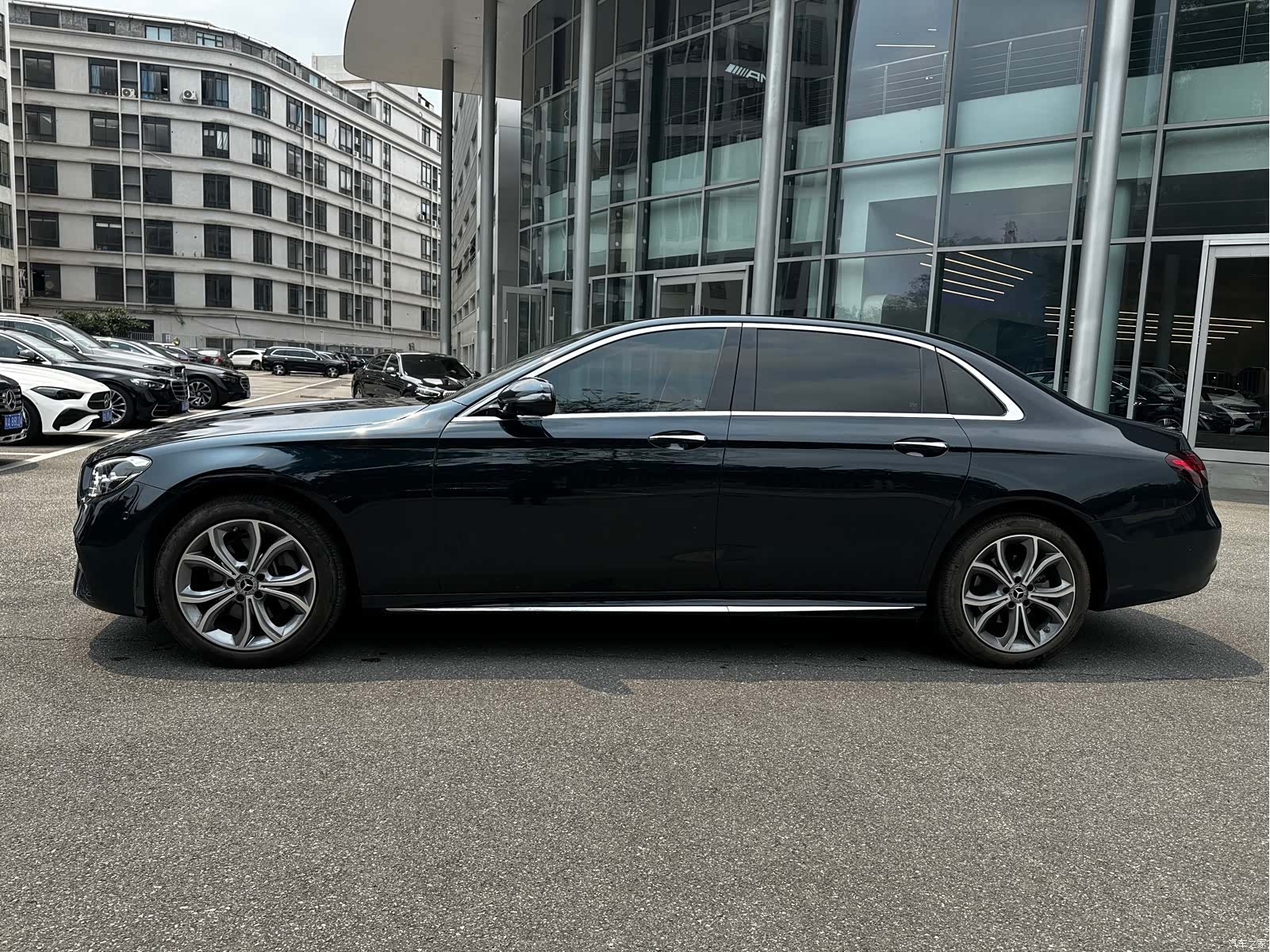 Mercedes-Benz E-Class, 2023 14