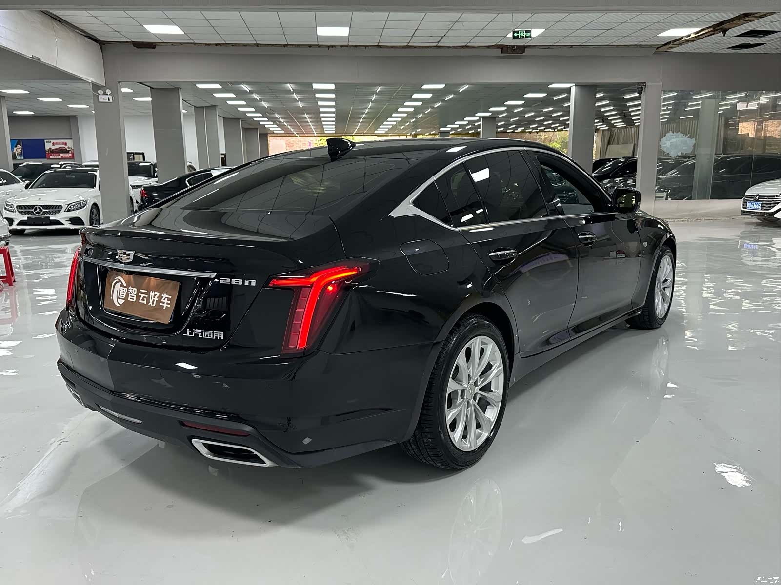 Cadillac CT5, 2023 9