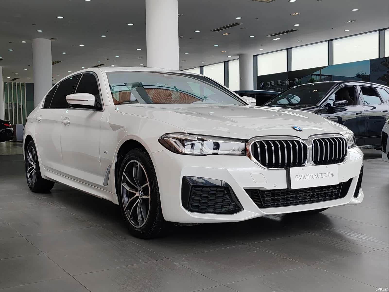 BMW 5 Series, 2023 3