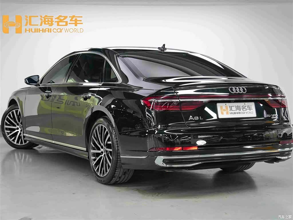 Audi A8L, 2024 4