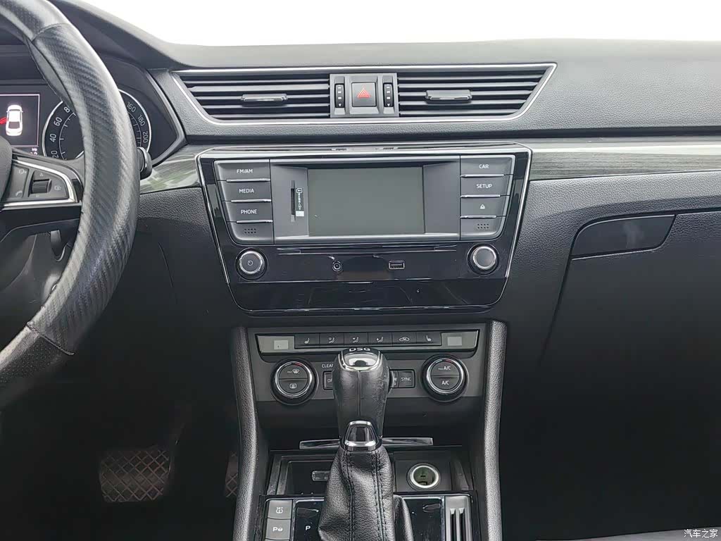 Skoda Superb, 2017 12