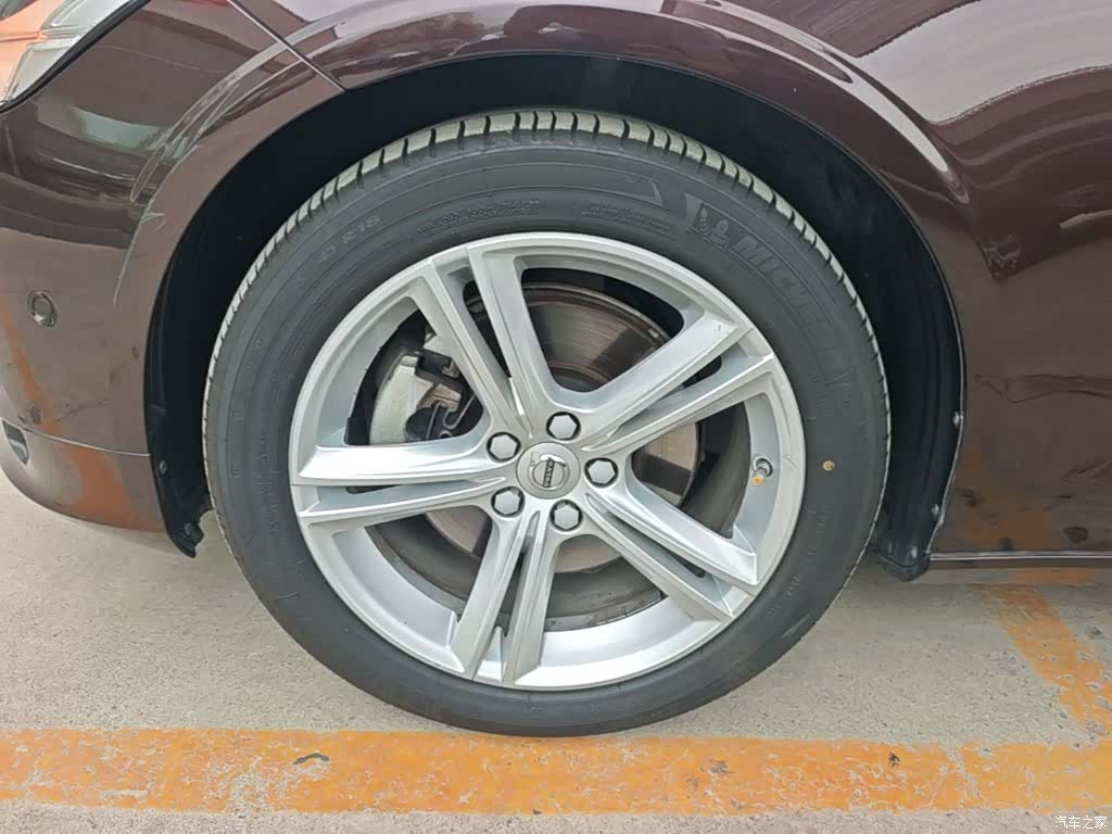 Volvo S90, 2018 23